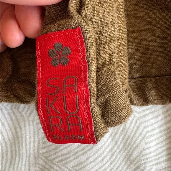 Sakura Bloom Linen Ring Sling in Olive